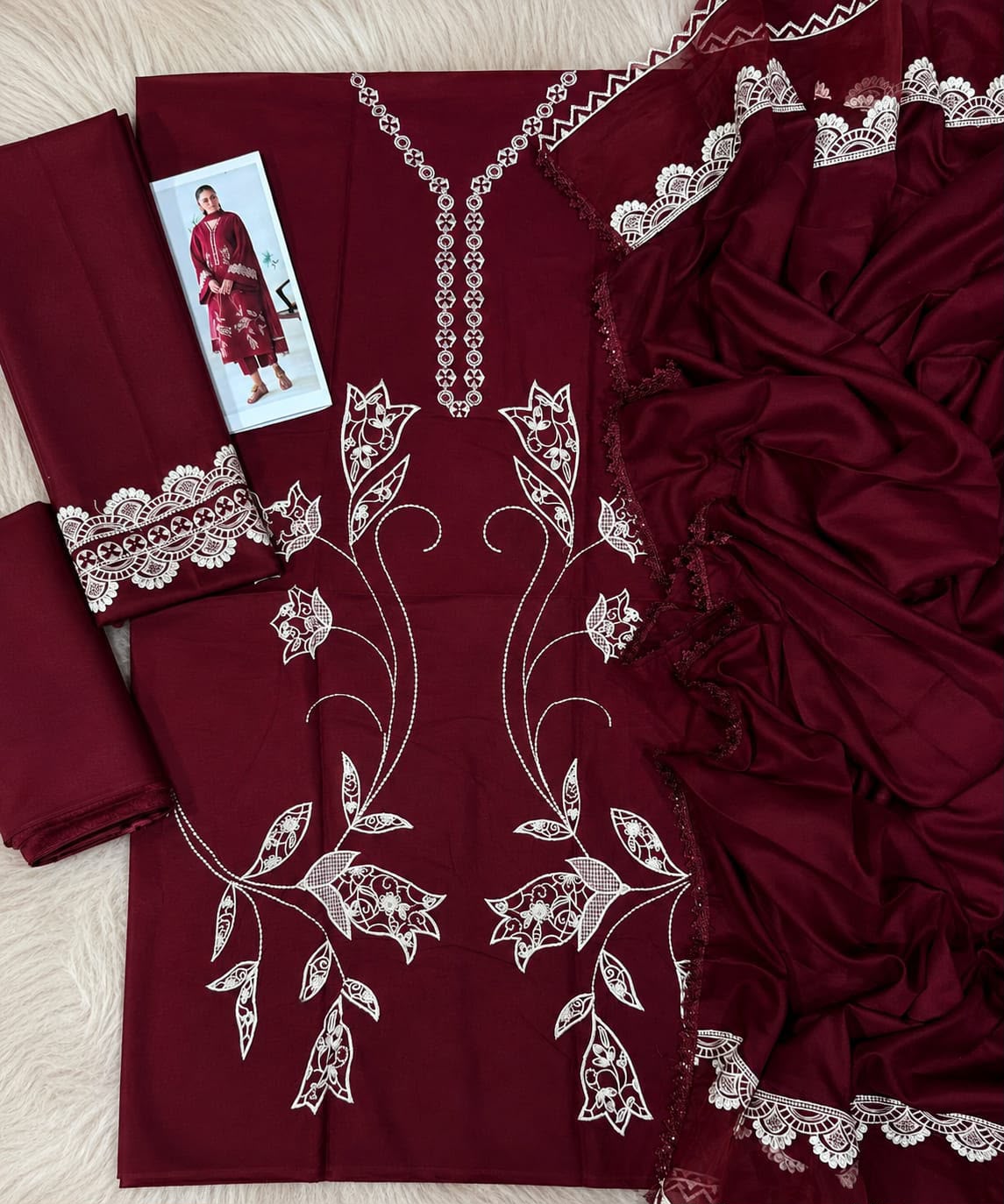 WINTER EDITION 2027” BAROQUE  (DHANAK 3PC)