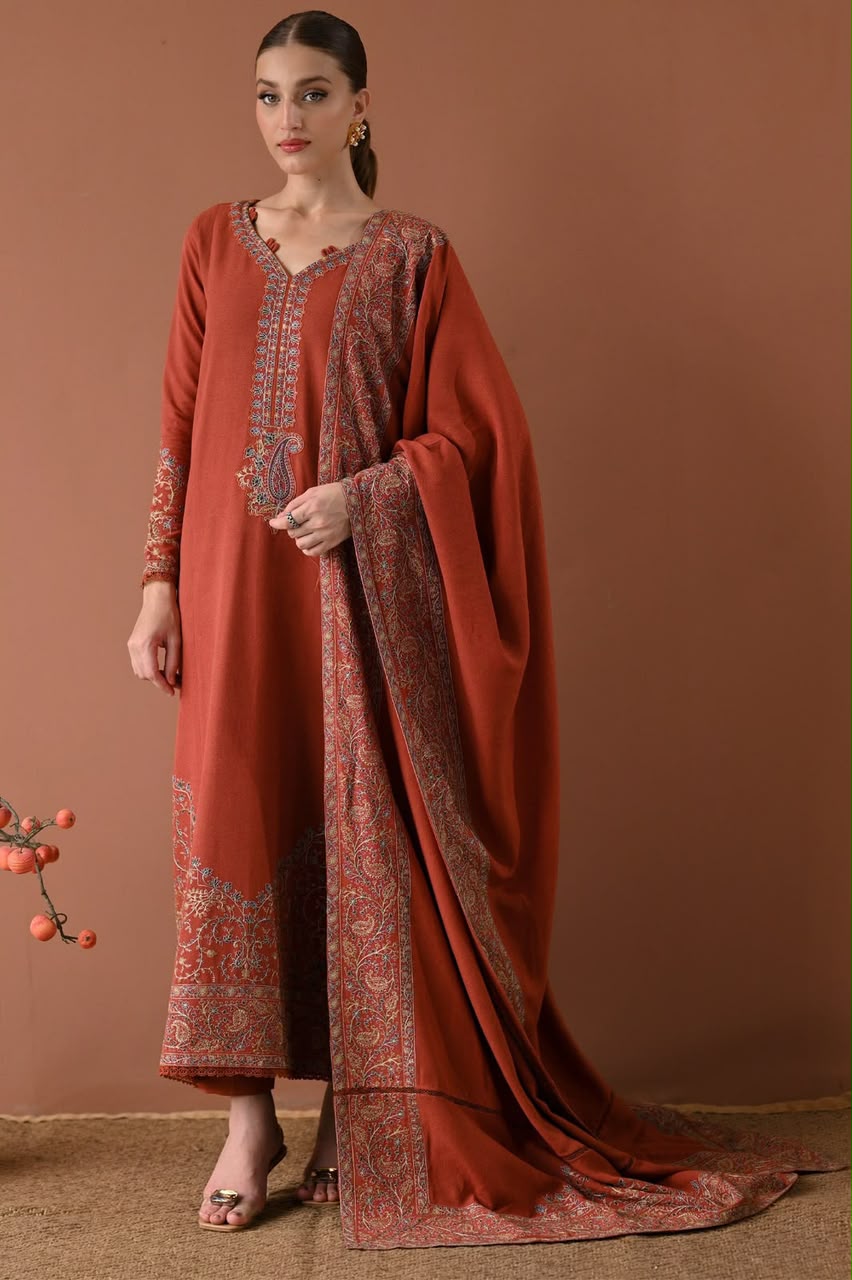 Winter COLLECTION 2026 Fabric Dhanak 3PC Embroidery collection NH11