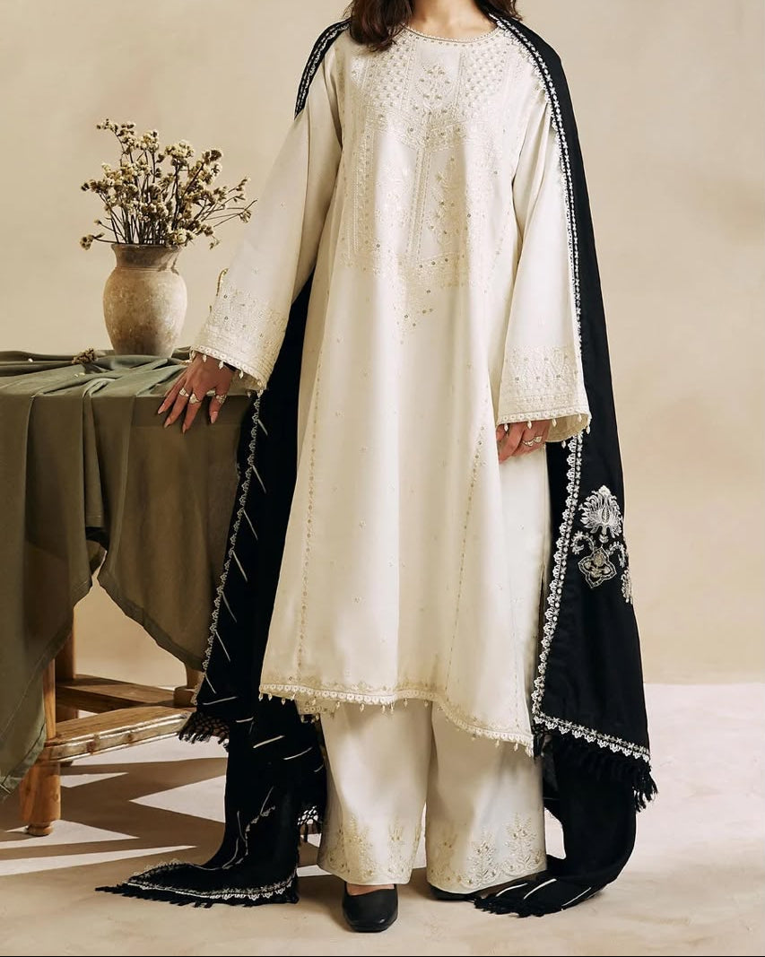 Winter COLLECTION 2026 Fabric Dhanak 3PC Embroidery collection B78