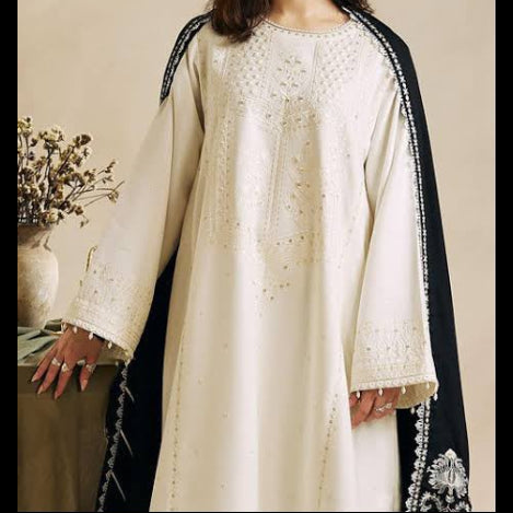 Winter COLLECTION 2026 Fabric Dhanak 3PC Embroidery collection B78